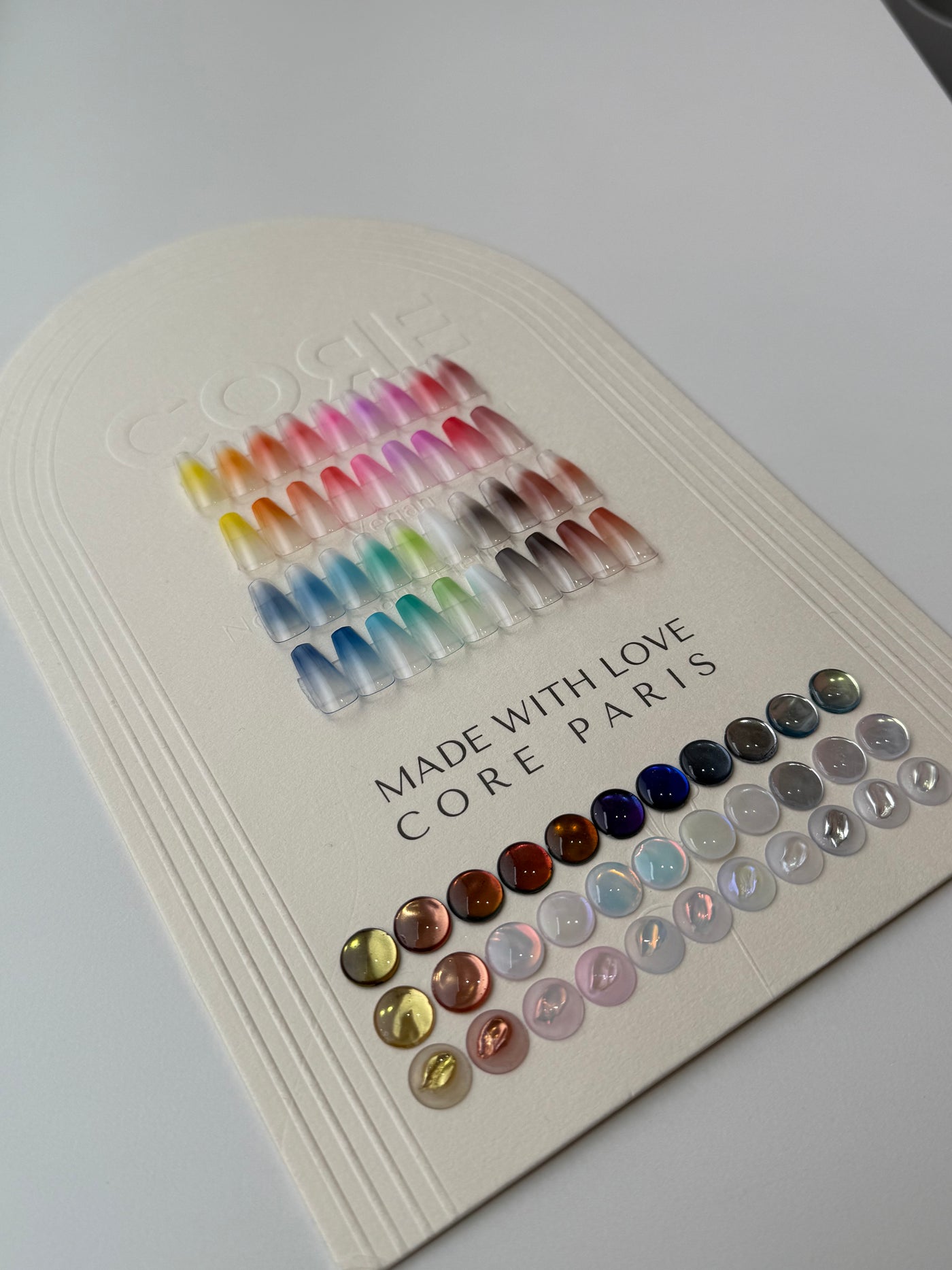 Nail Shadow Palette – 30 poudres et chrome